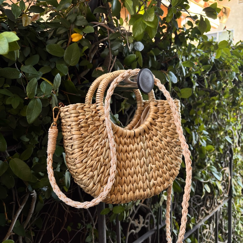 Abercrombie & Fitch Tan Crossbody Bag